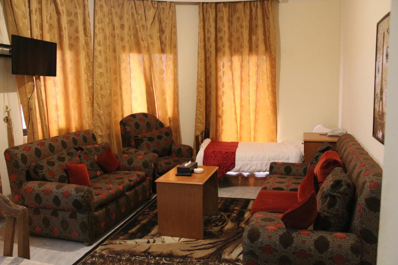 Hotel The Diplomat Bejrut Zewnętrze zdjęcie